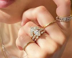 خلف الستار: كيف يتم تصميم قطعة مجوهرات فريدة (Custom Made) من الصفر؟